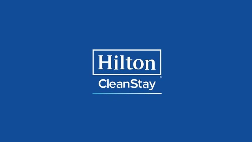 Hampton & Hotel Fresno
